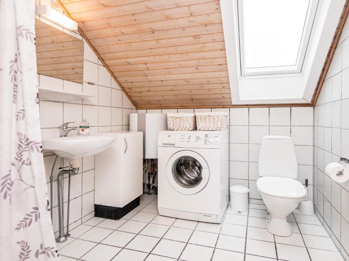 6 Person Holiday Home In R M Sønderby Extérieur photo