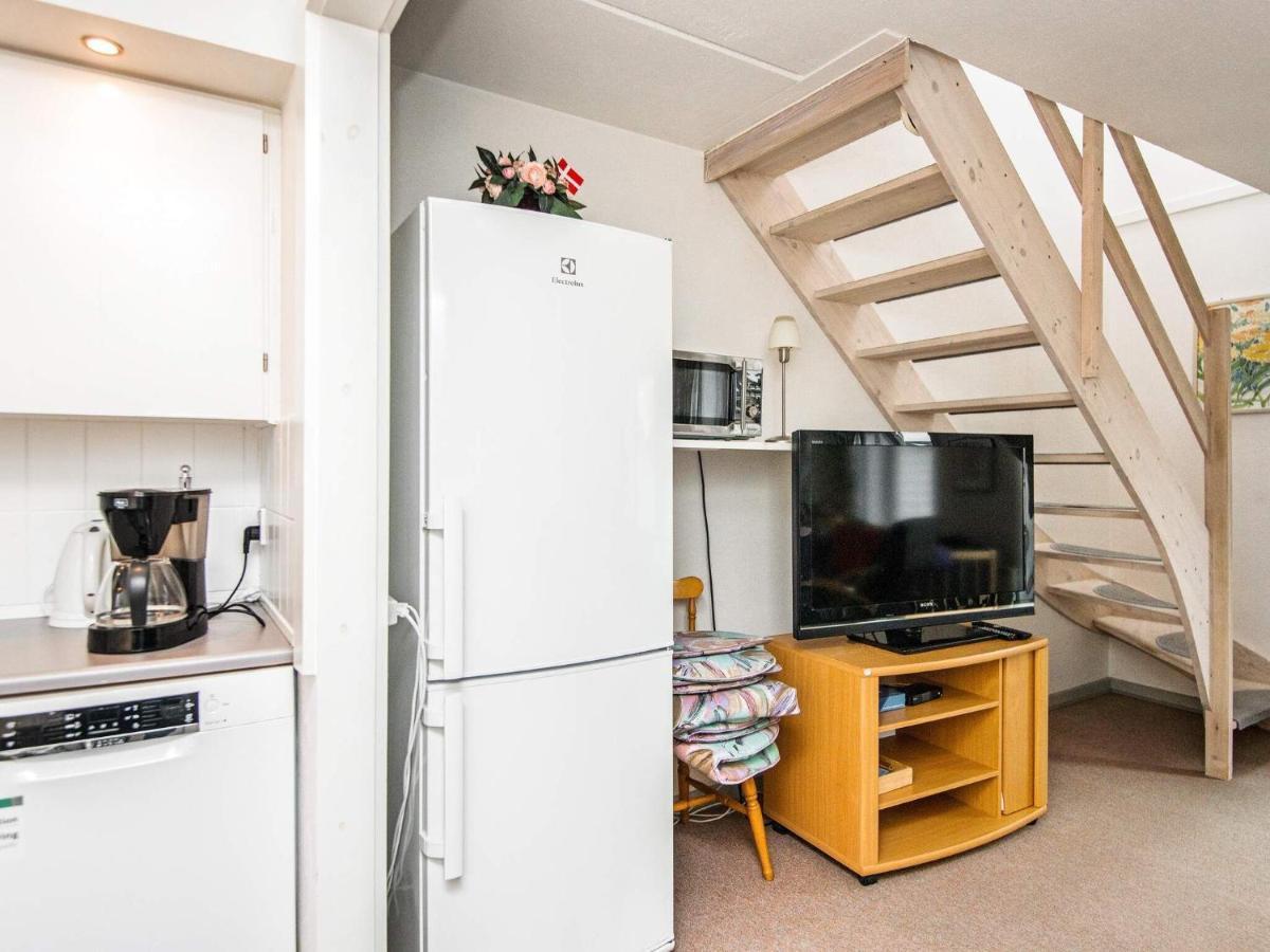 6 Person Holiday Home In R M Sønderby Extérieur photo